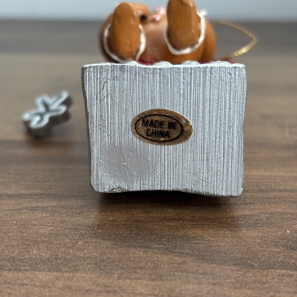 Kurt S Adler GINGERBREAD Man Christmas Ornament Kitchen Cheese Grater Fishing 4" - Picture 8 of 8